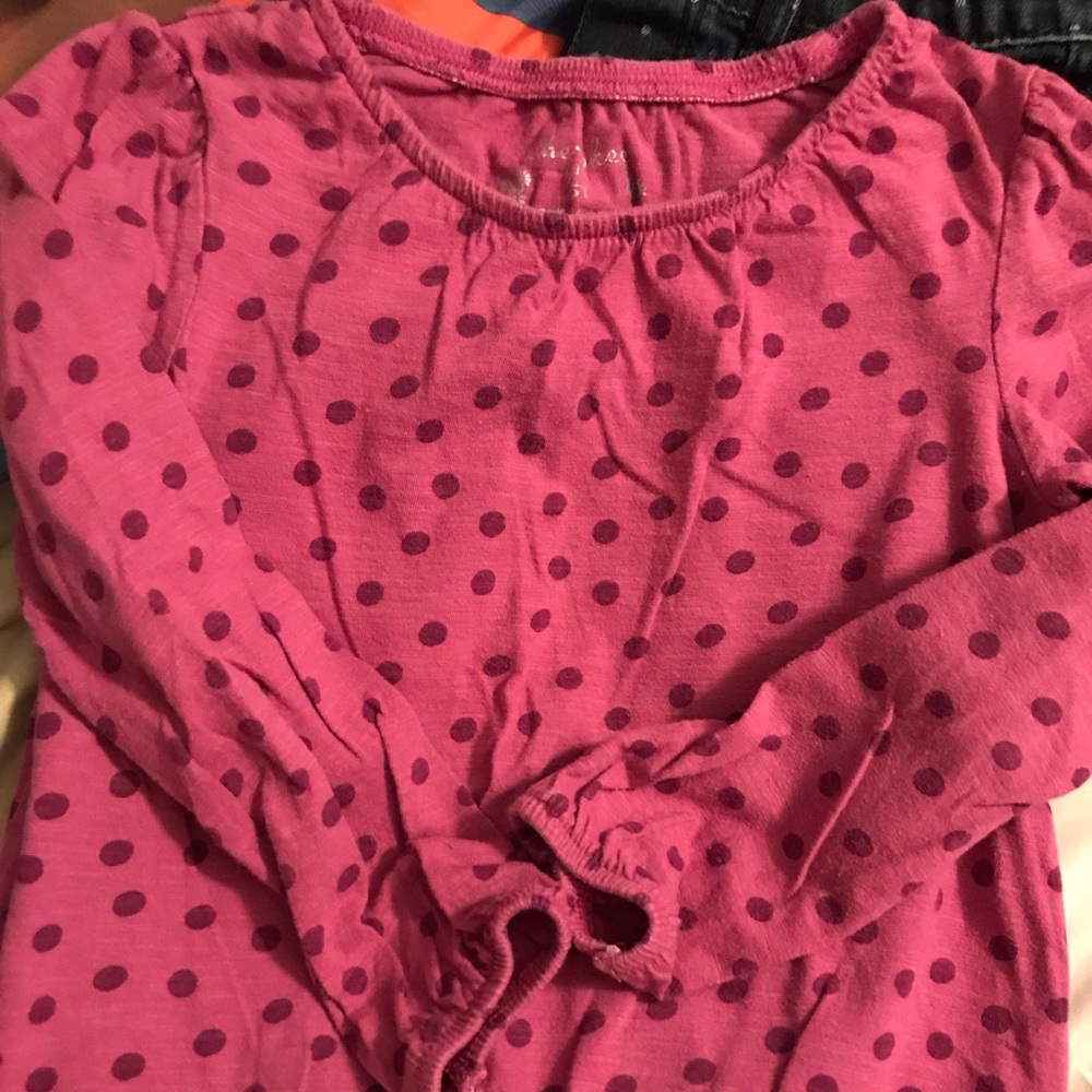 2 piece outfit. - Picture 3 of 5